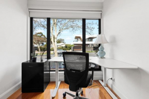 3BR Boxhill Elegant House